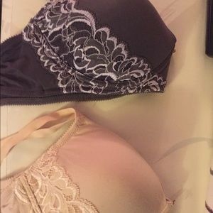 Natori wireless bra pair
